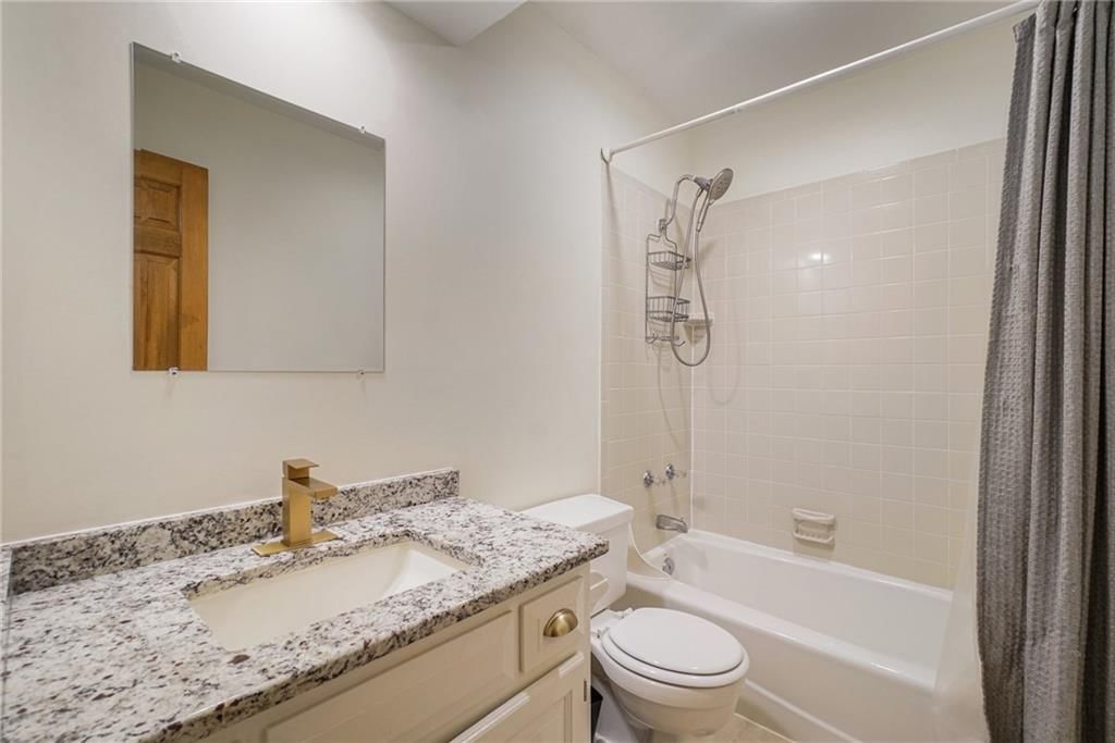 11328 S Rene Street — photo 32