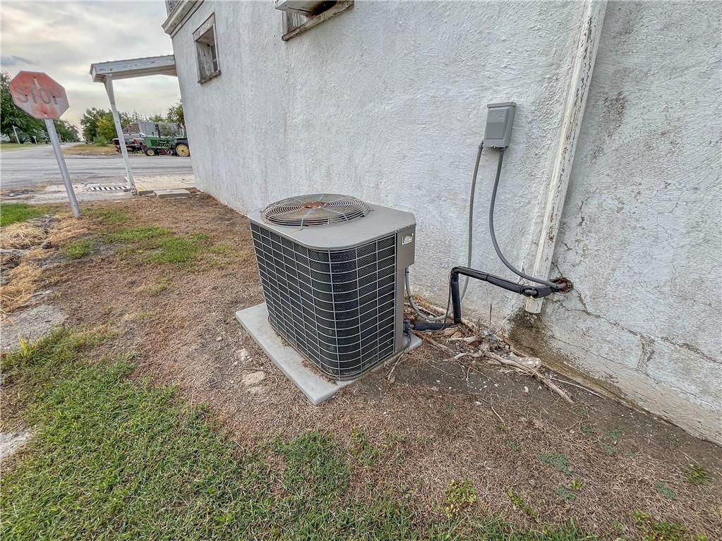 305 Broadway Street — photo 13