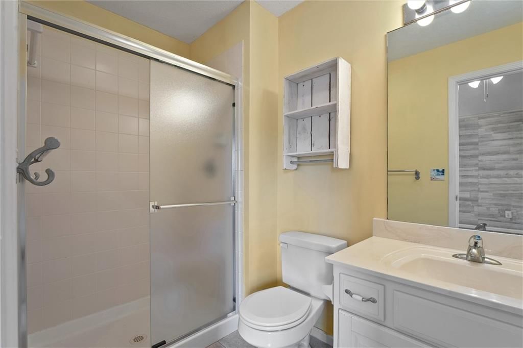7502 W 145th Terrace — photo 27