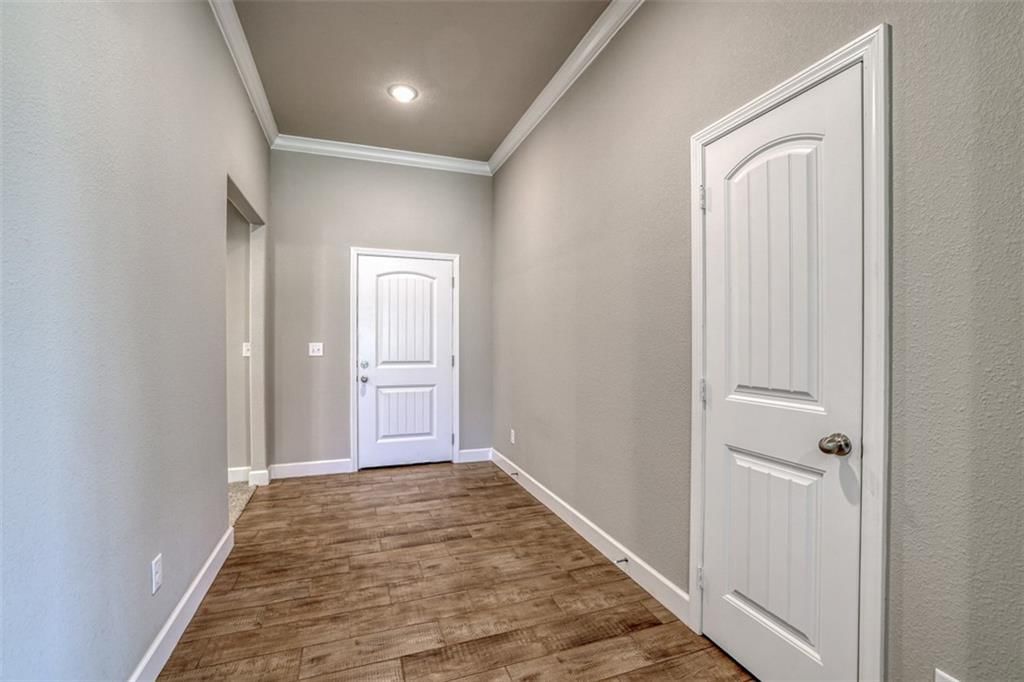 16590 W 166th Court — photo 4
