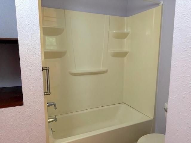 274 N 200th Street — photo 19