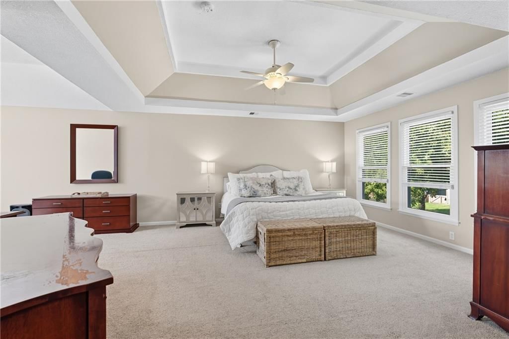 8002 W 131st Terrace — photo 34