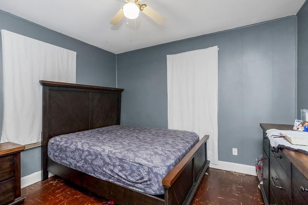6038 Everett Avenue — photo 11