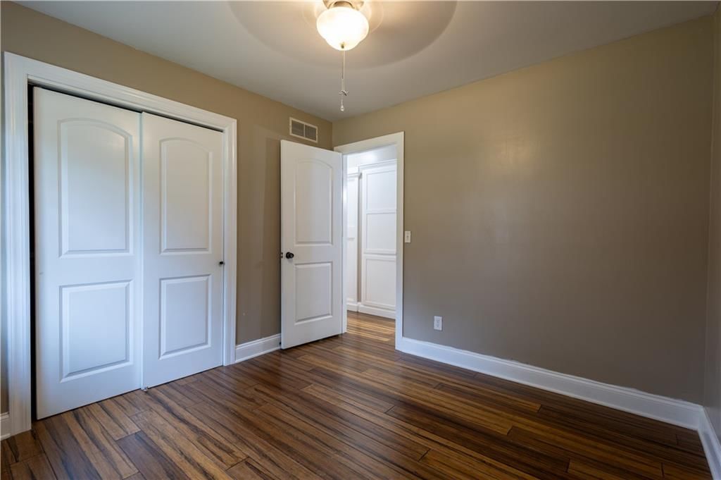 602 W Benton Street — photo 24