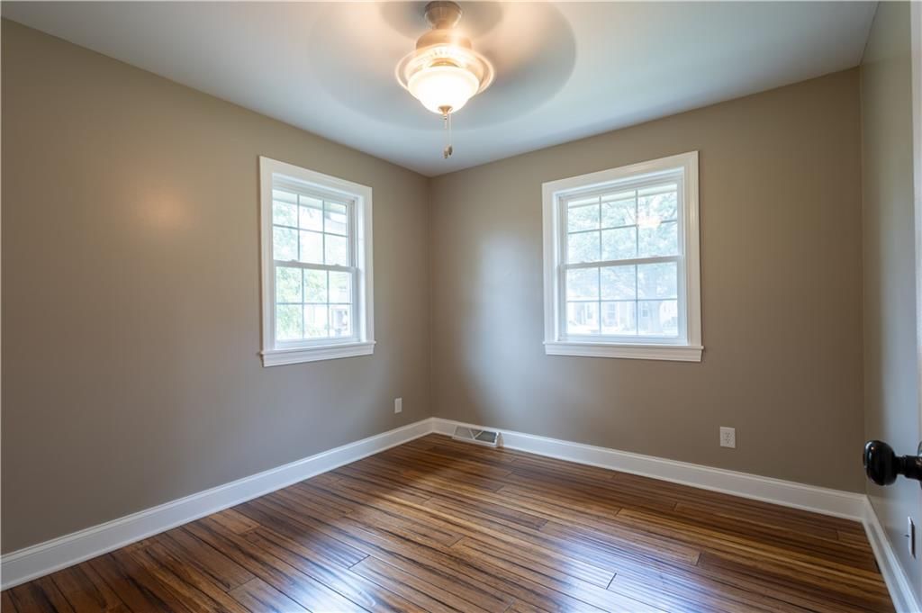 602 W Benton Street — photo 25