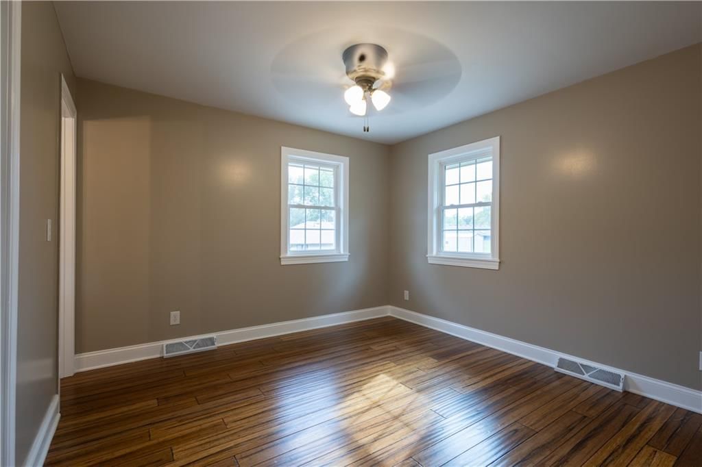 602 W Benton Street — photo 28
