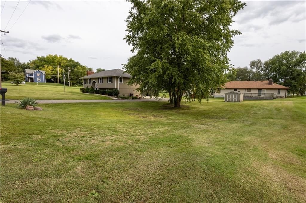 602 W Benton Street — photo 4