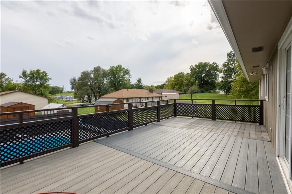 602 W Benton Street — photo 42