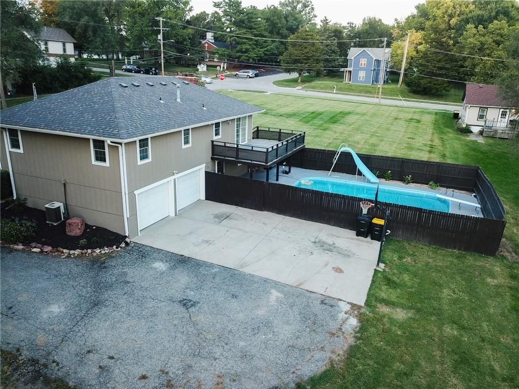 602 W Benton Street — photo 48