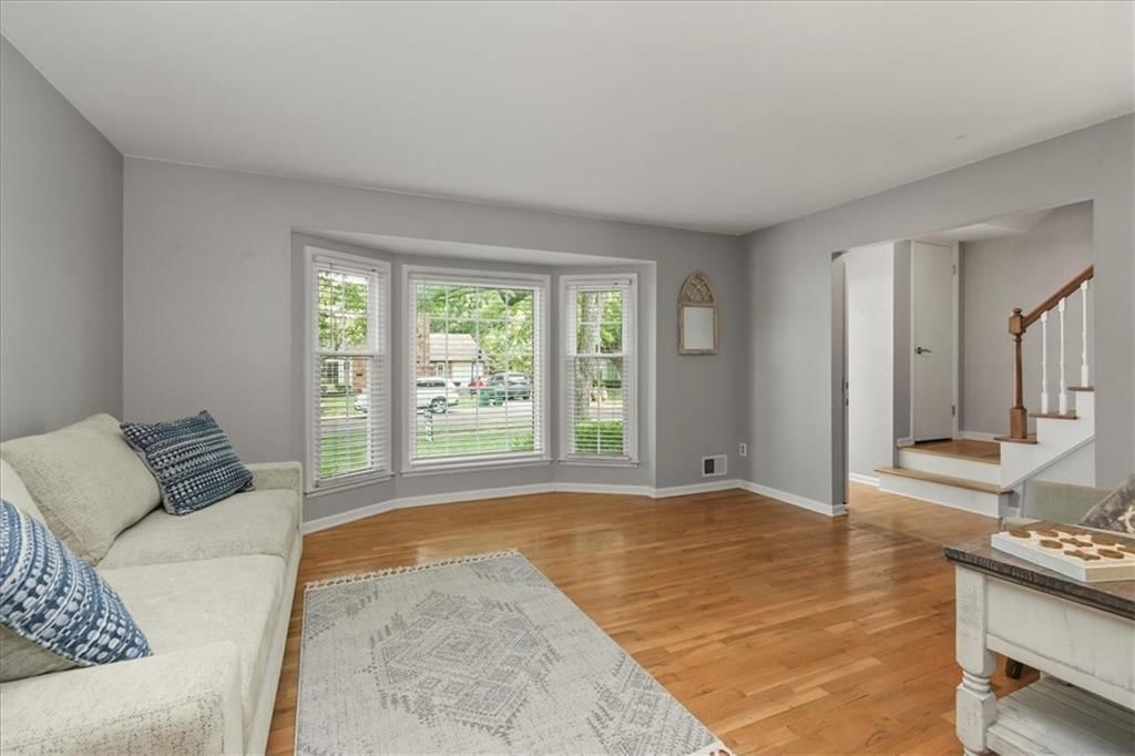 8902 W 97th Terrace — photo 11