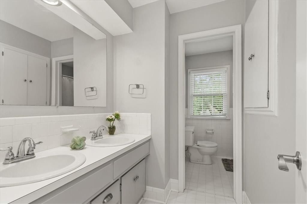 8902 W 97th Terrace — photo 24