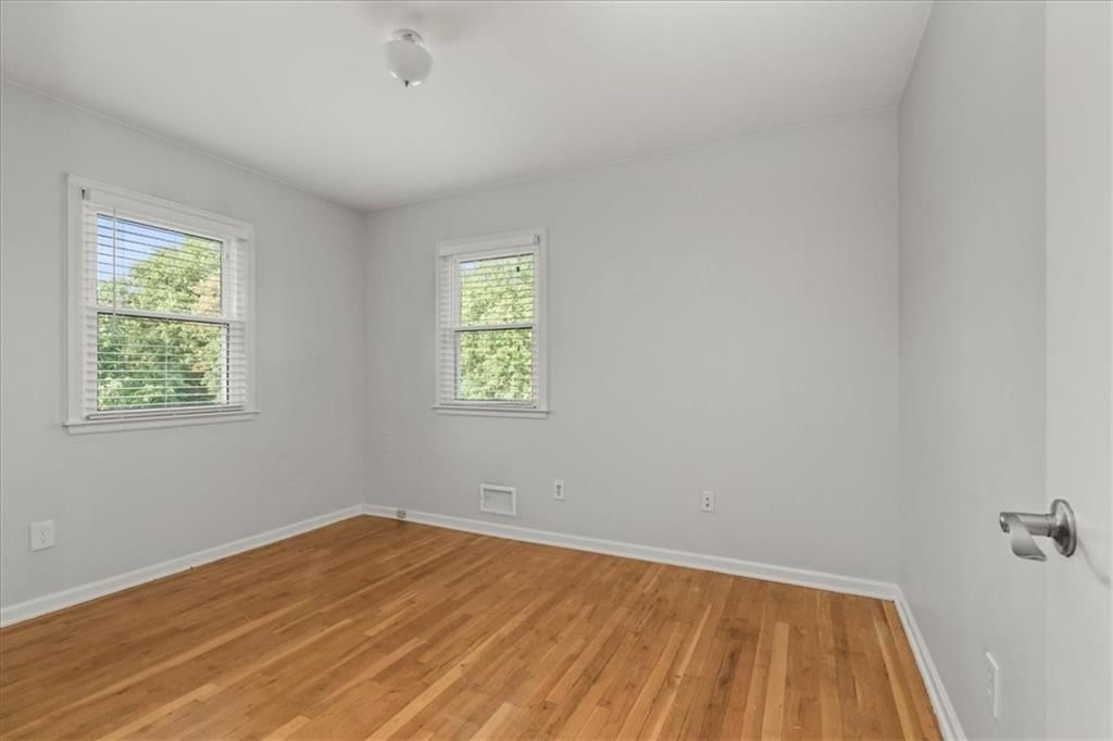 8902 W 97th Terrace — photo 26