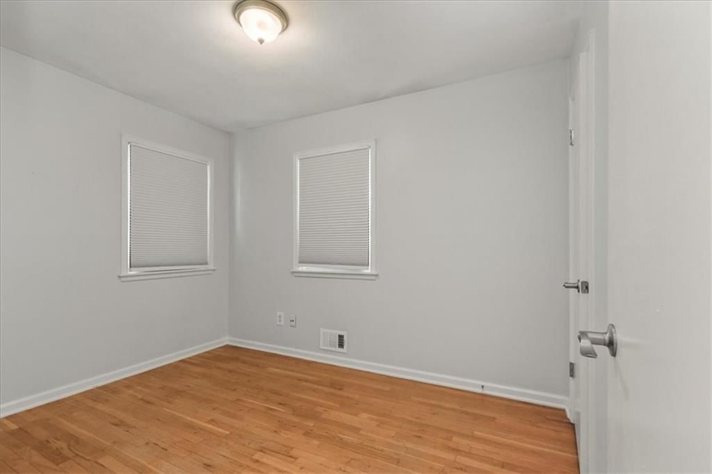 8902 W 97th Terrace — photo 27