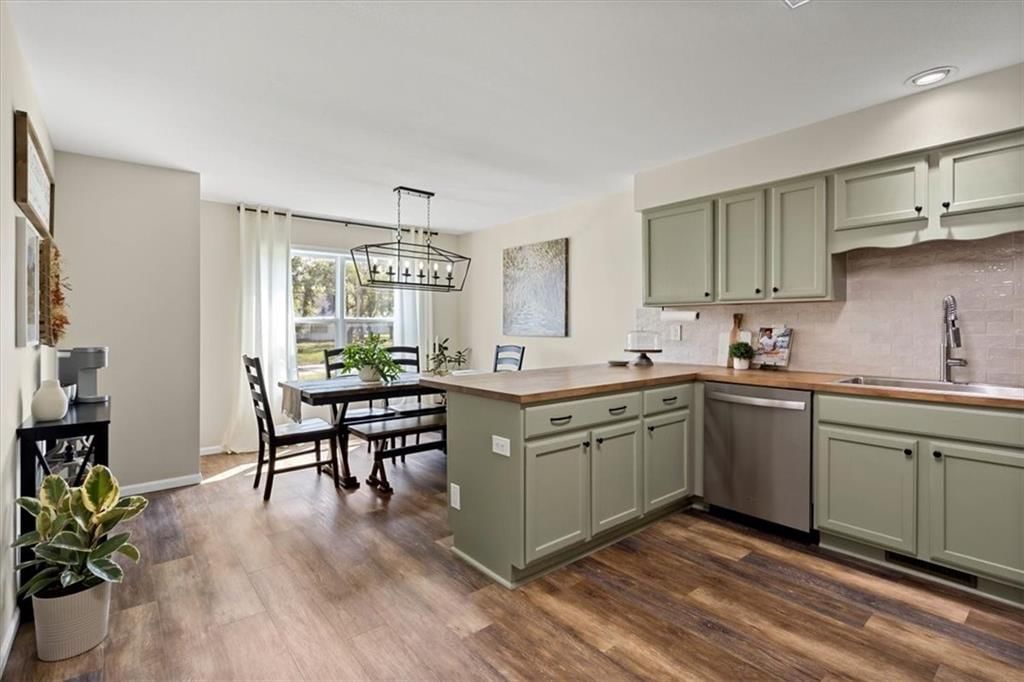 421 N Cleveland Street — photo 11