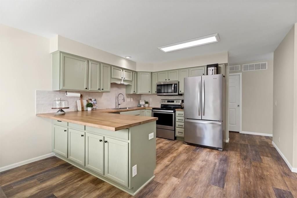 421 N Cleveland Street — photo 14