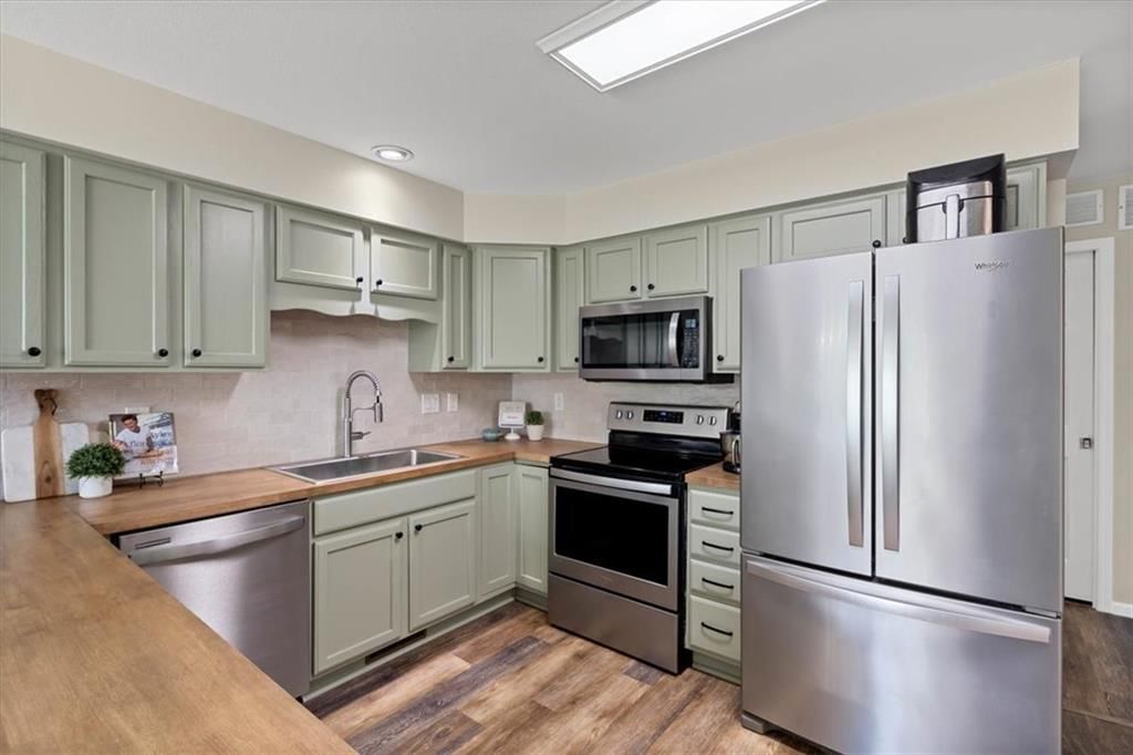 421 N Cleveland Street — photo 15