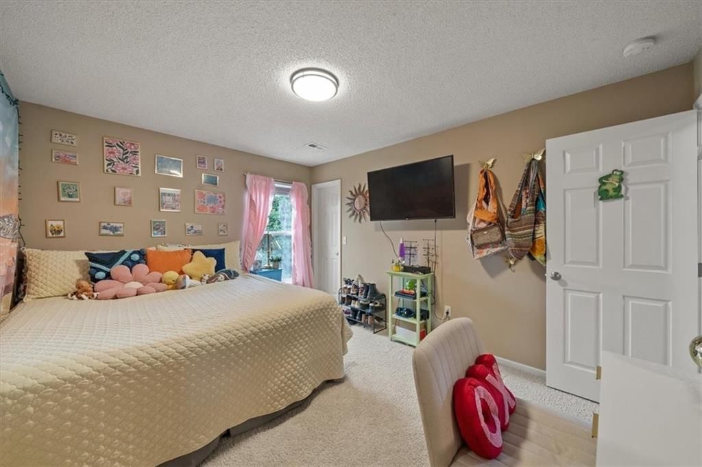 18365 S Meade Street — photo 17