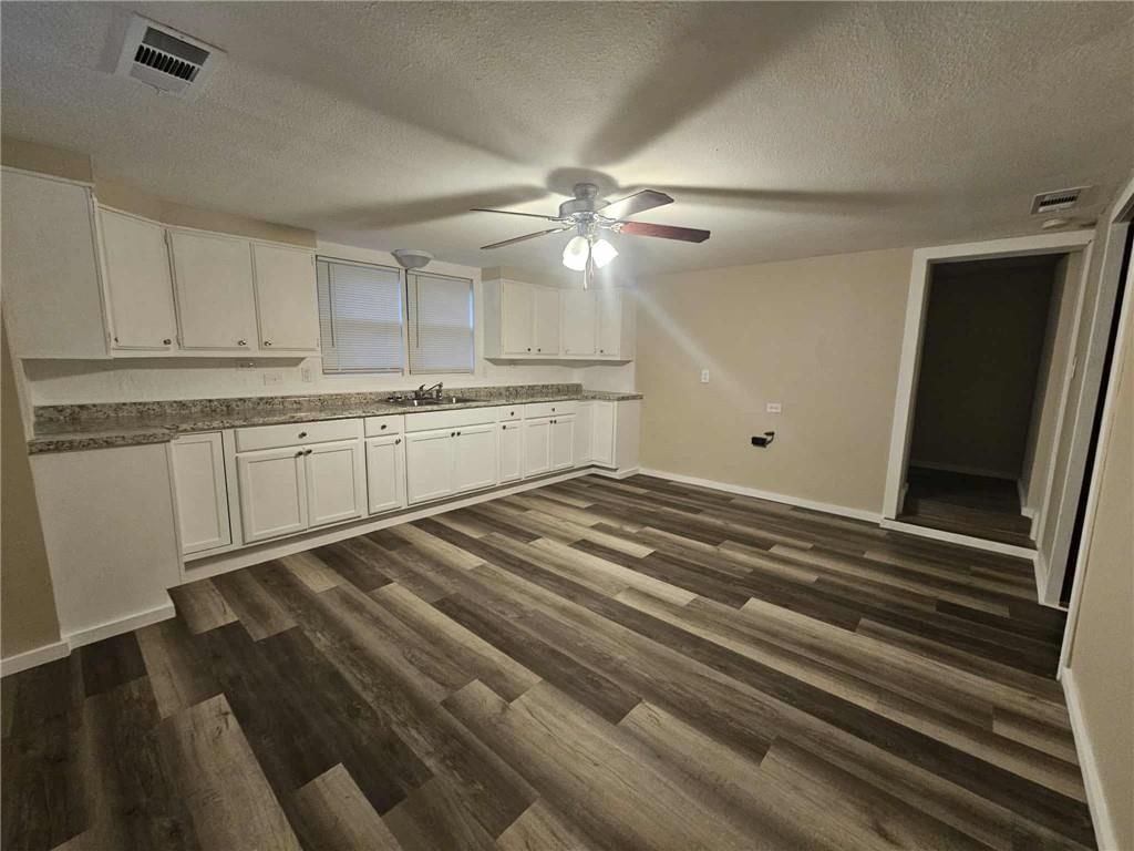 1205 6TH Avenue — photo 16