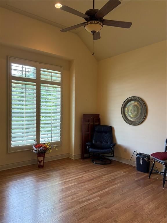 1923 Woodridge Drive — photo 14