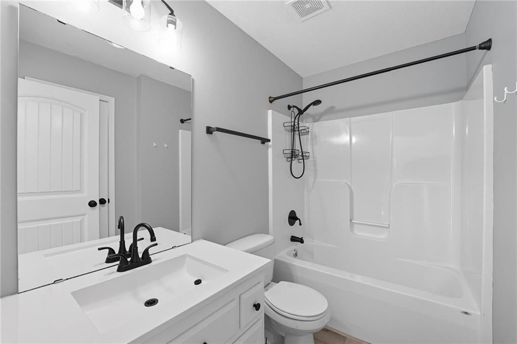 820 Susan Street — photo 18