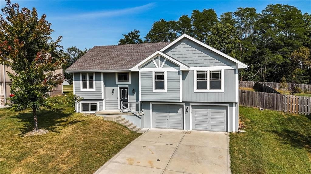 820 Susan Street — photo 43