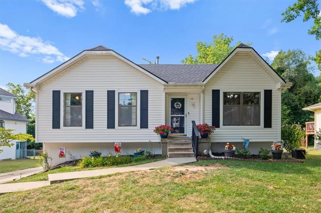 116 SW Chicago Street, Blue Springs, MO