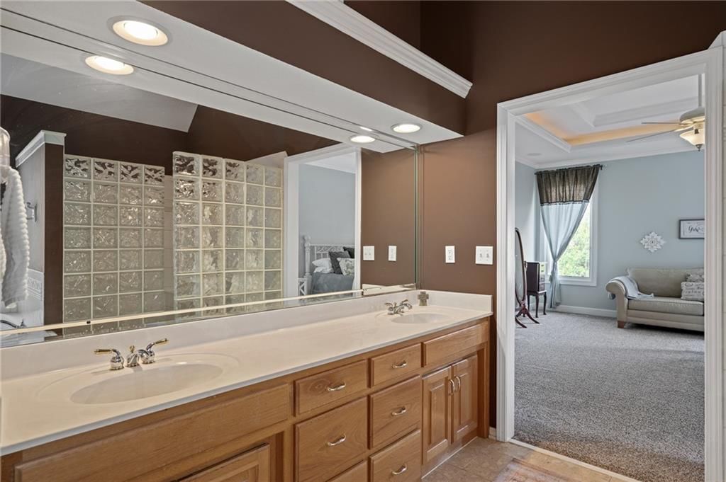 7708 Brook Lane Avenue — photo 36