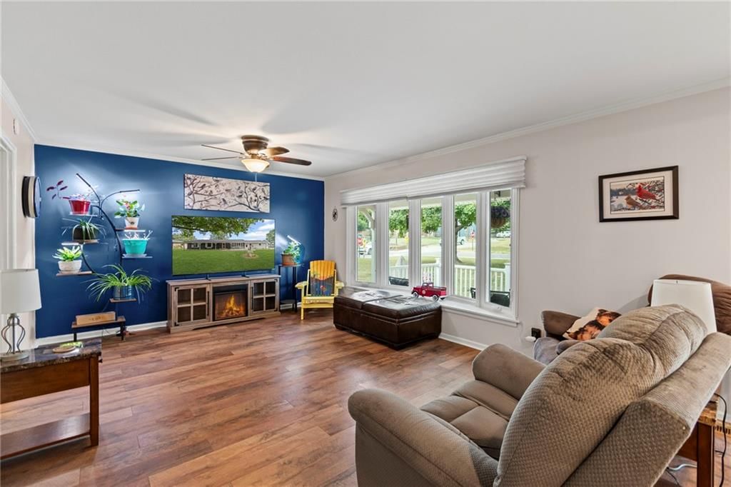 1002 N Jefferson Street — photo 12