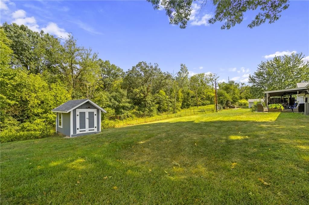926 Elm Road — photo 35