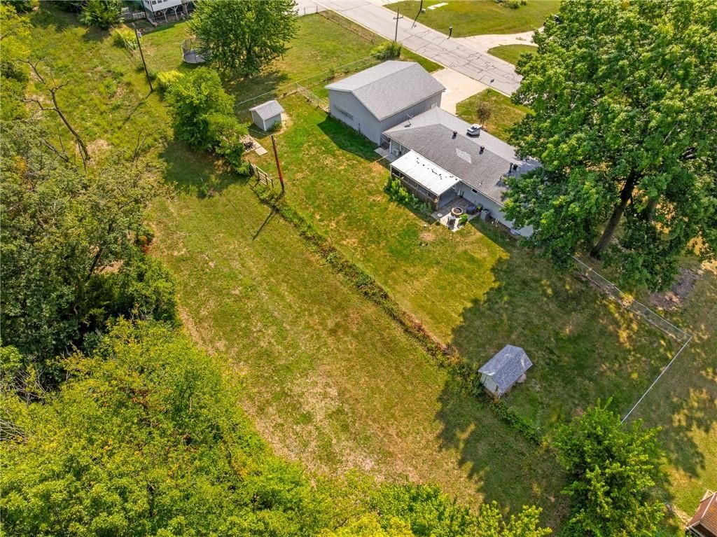 926 Elm Road — photo 42