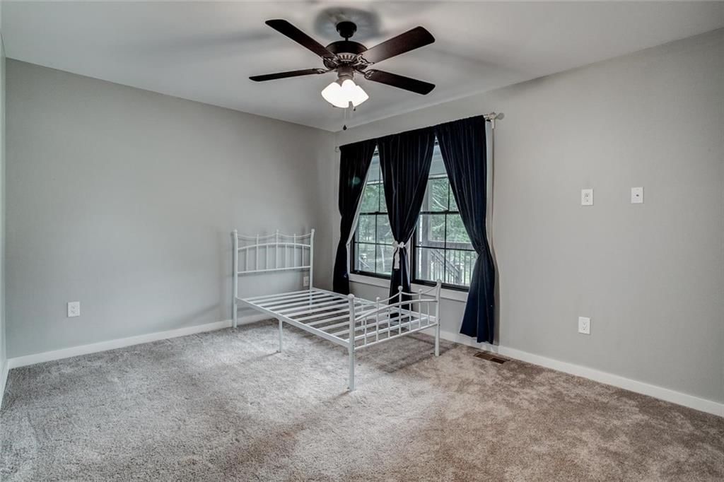 3130 California Terrace — photo 12