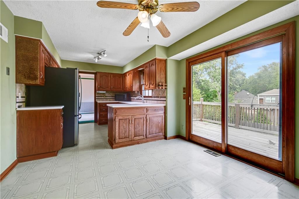 10175 Switzer Street — photo 4