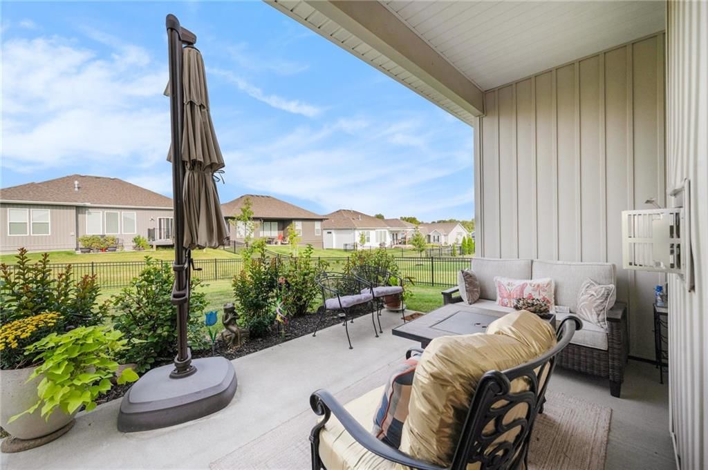 2413 NW Sunnyvale Court — photo 17
