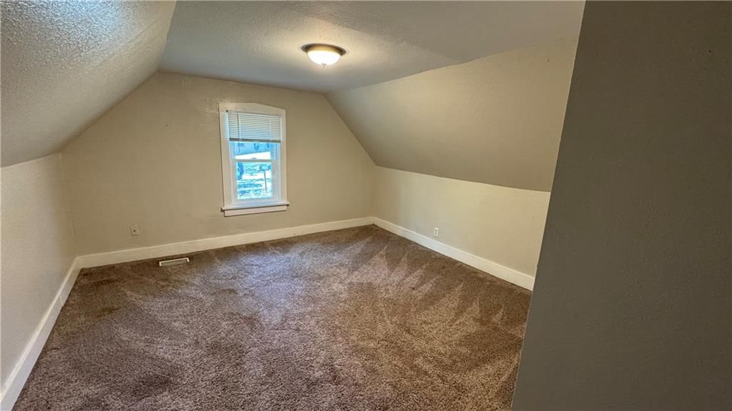 132 Cliff Drive — photo 22