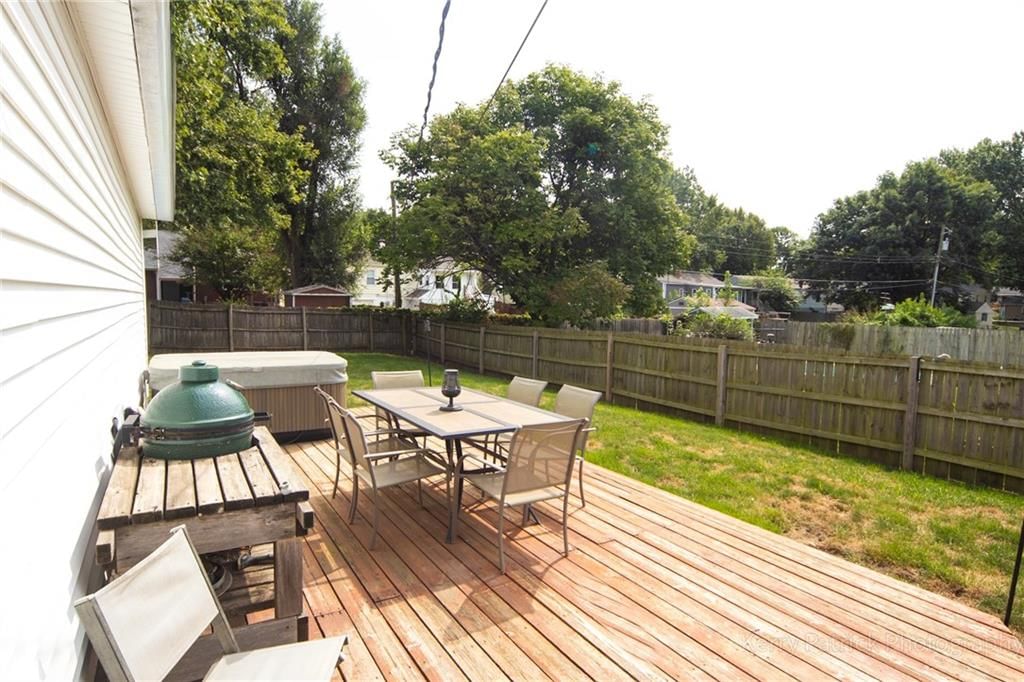 501 W Meadow Lane — photo 26