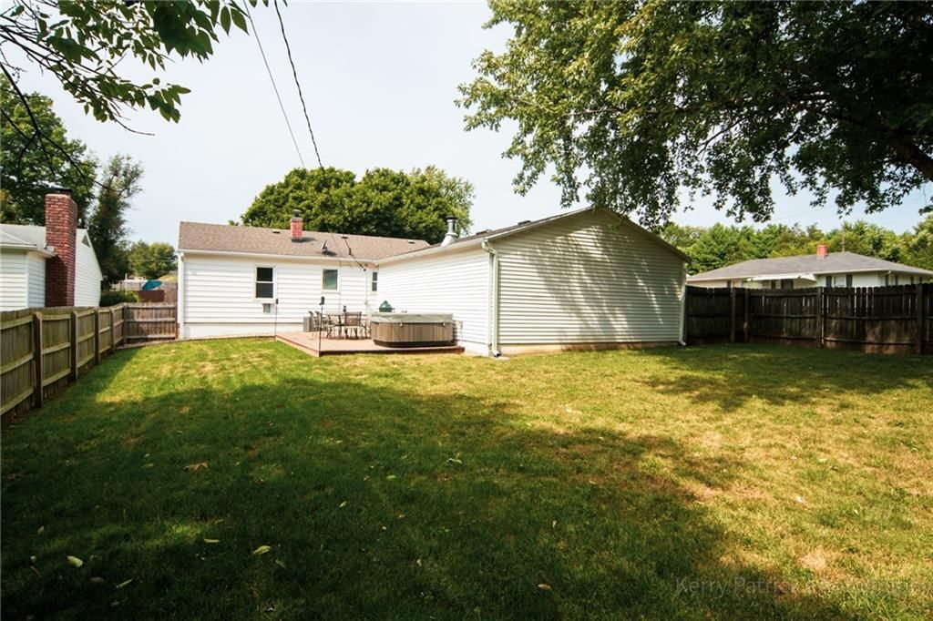 501 W Meadow Lane — photo 28