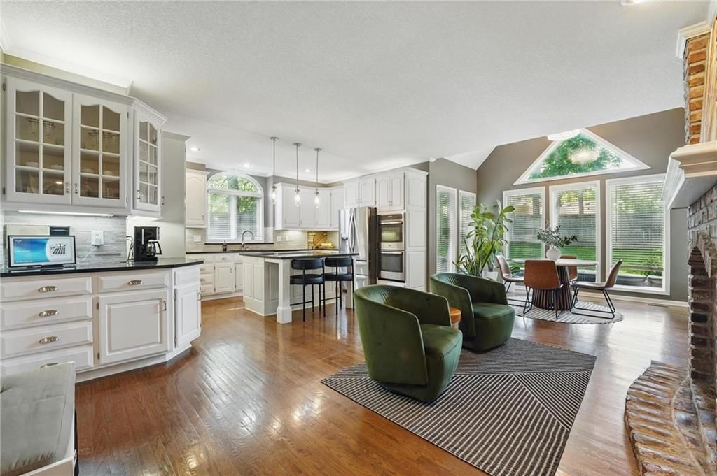 5323 NW 60th Street — photo 15