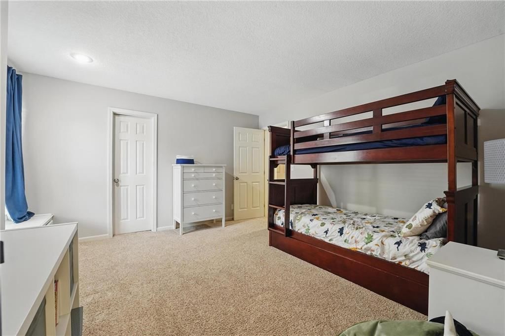5323 NW 60th Street — photo 38