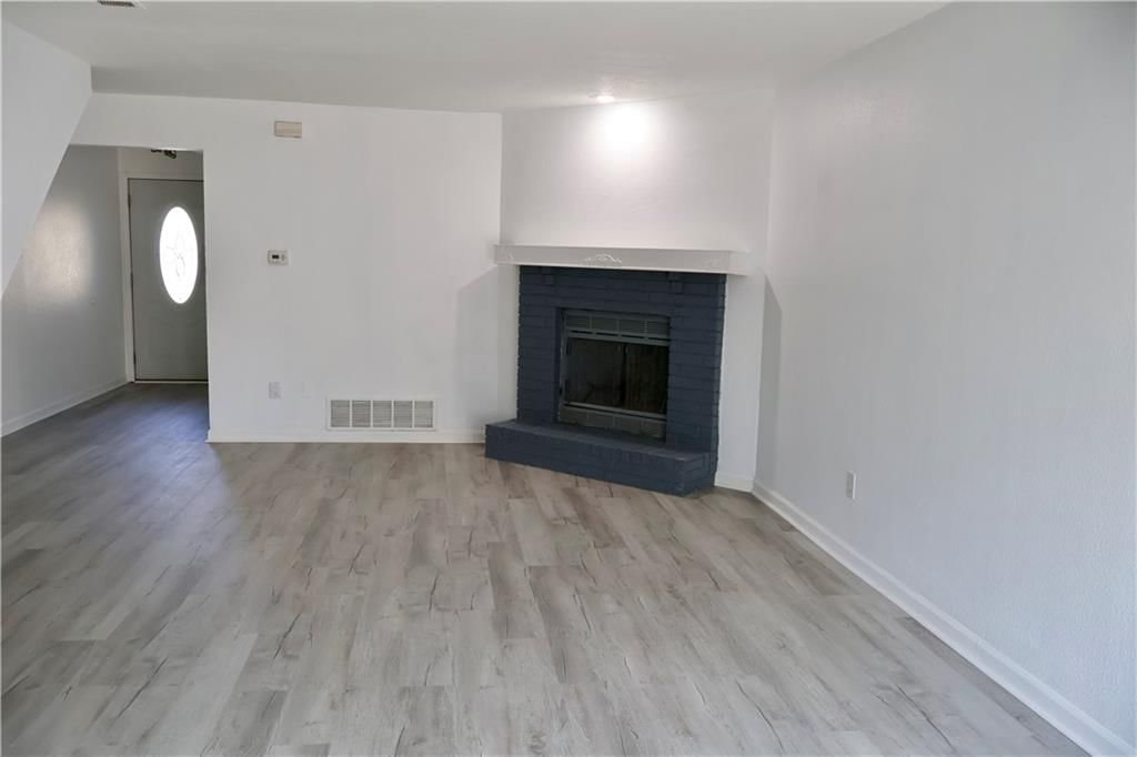706 Cedar Drive — photo 2