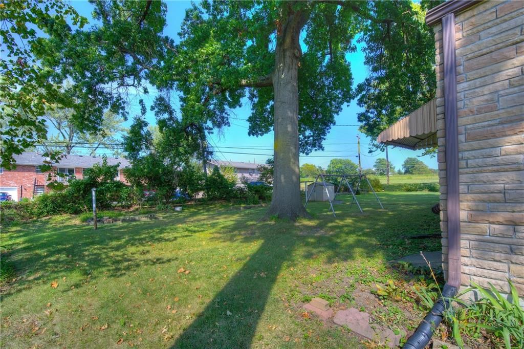 10130 E 78th Terrace — photo 3