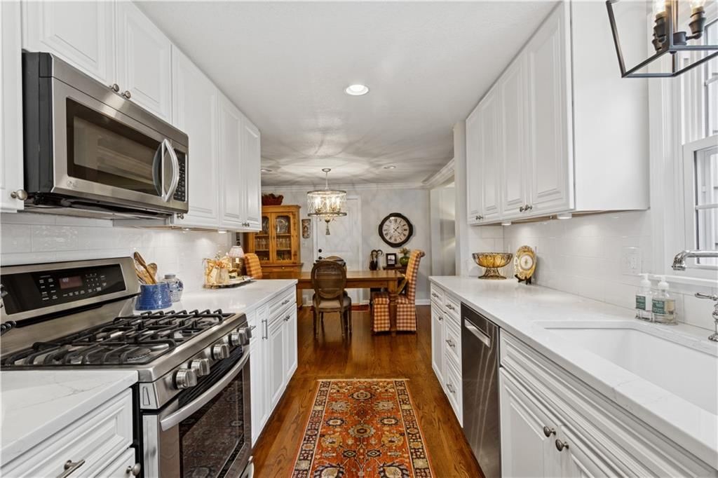 5200 W 73 rd Street — photo 12