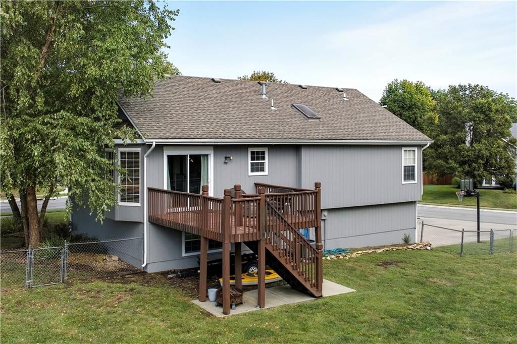 801 Stratford Drive — photo 27