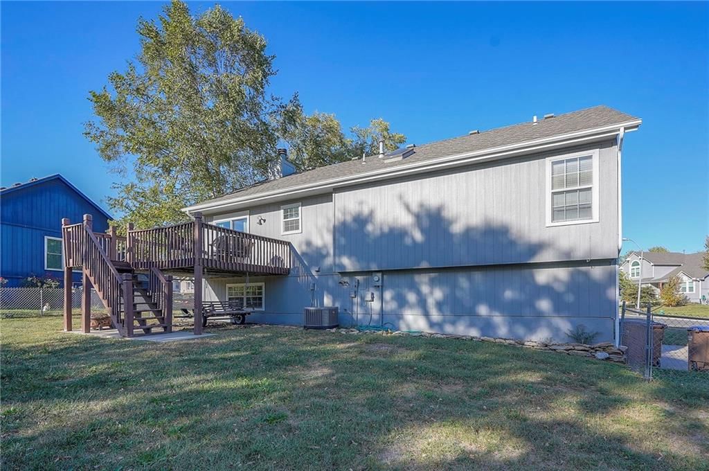 801 Stratford Drive — photo 32