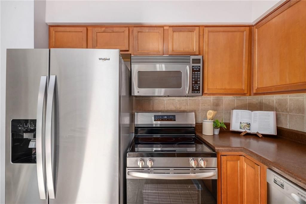 8819 Grandview Street — photo 12