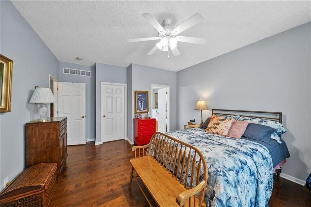 5200 NW Primrose Court — photo 9