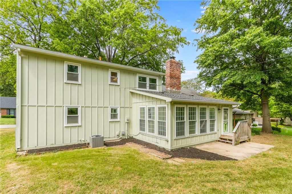 3603 S Hedges Avenue — photo 36