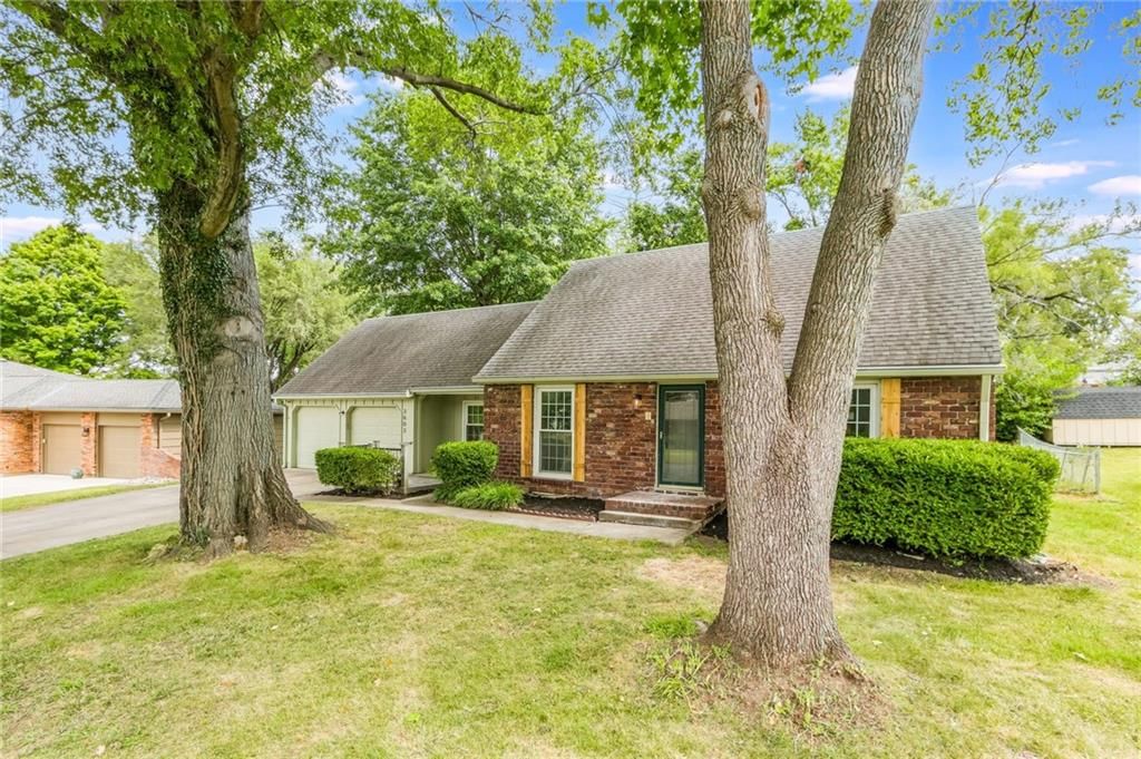 3603 S Hedges Avenue — photo 38