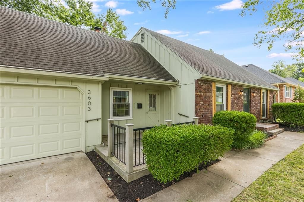 3603 S Hedges Avenue — photo 40