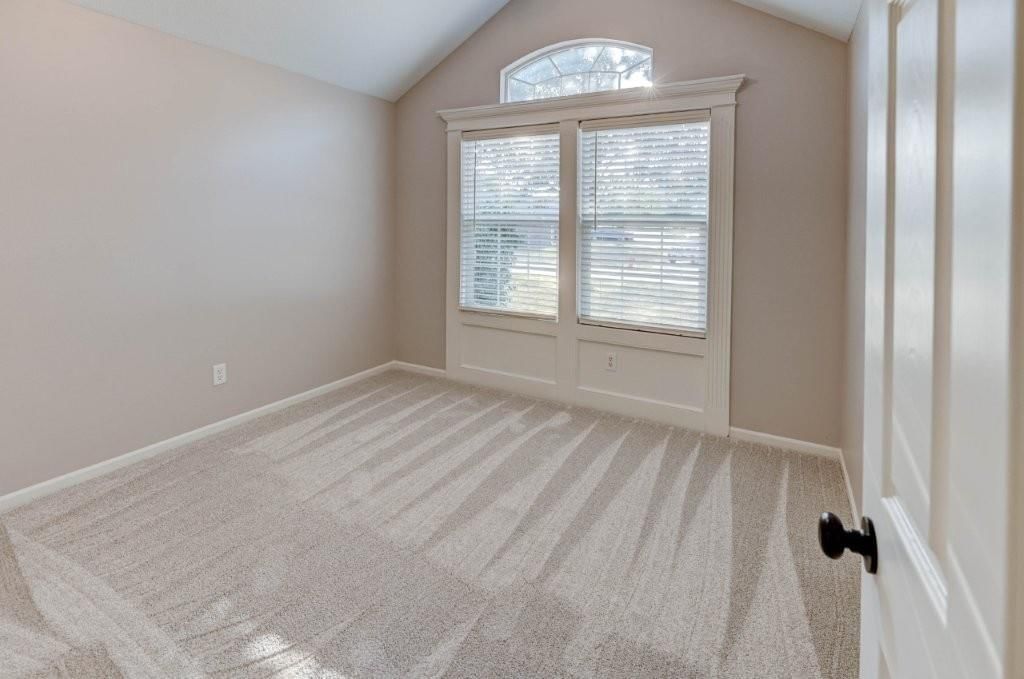 1701 Willow Drive — photo 18