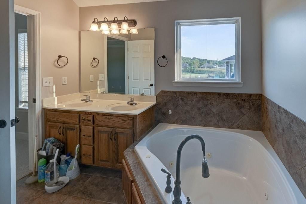 1701 Willow Drive — photo 27